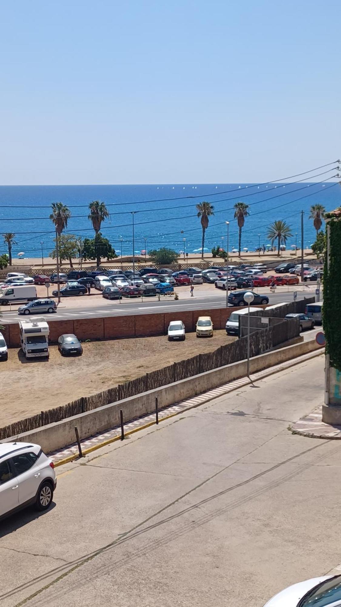 Canet Playa Y Centro Con Free Wifi Canet De Mar Exterior foto